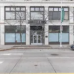 Updated Loft In Cleveland - Prime Location!