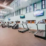 Frontdesk Athlon Apts Downtown Cleveland