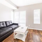 Luxury Downtown Townhome Private Garage Unit 4