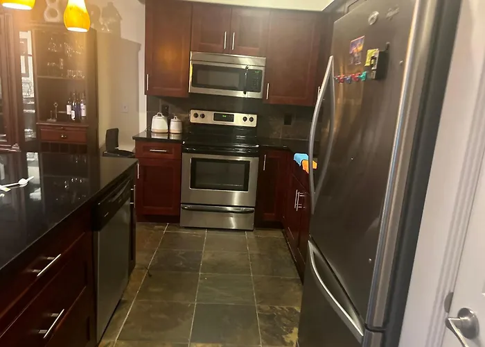 Bed And Breakfast In The Lake View Penthouse