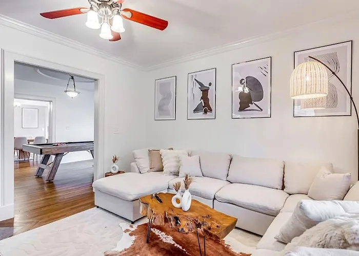 Upscale Historic Home Near Downtown, Hall Of Fame, Beach, Arenas