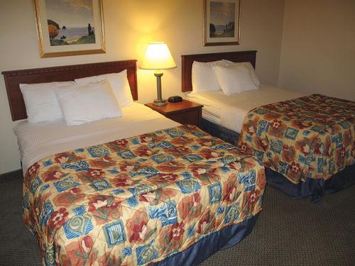 La Quinta By Wyndham - Airport North Hotel