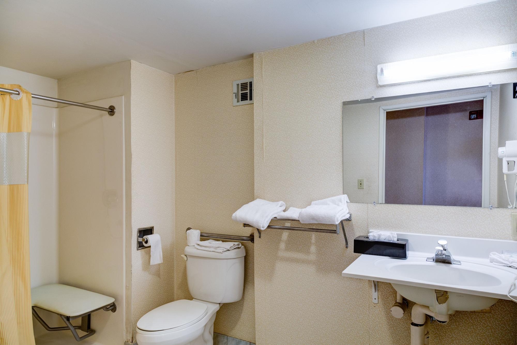 Hotel And 2*