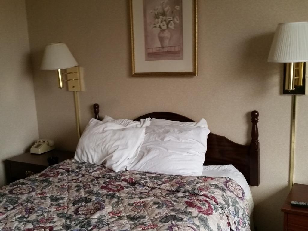 Hotel And Cleveland