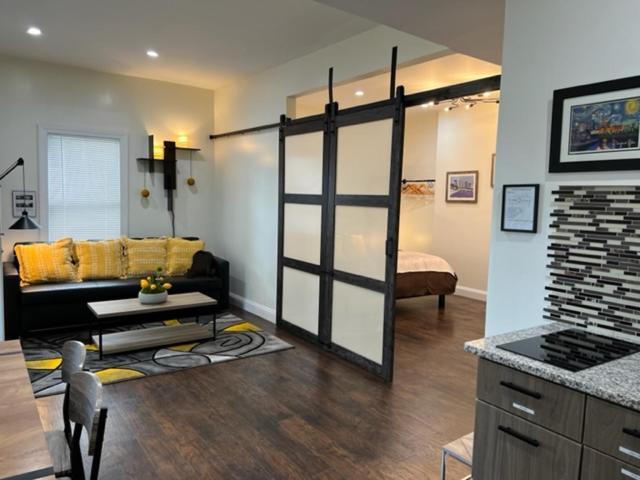 Apartment Uber Close To Ohio City,