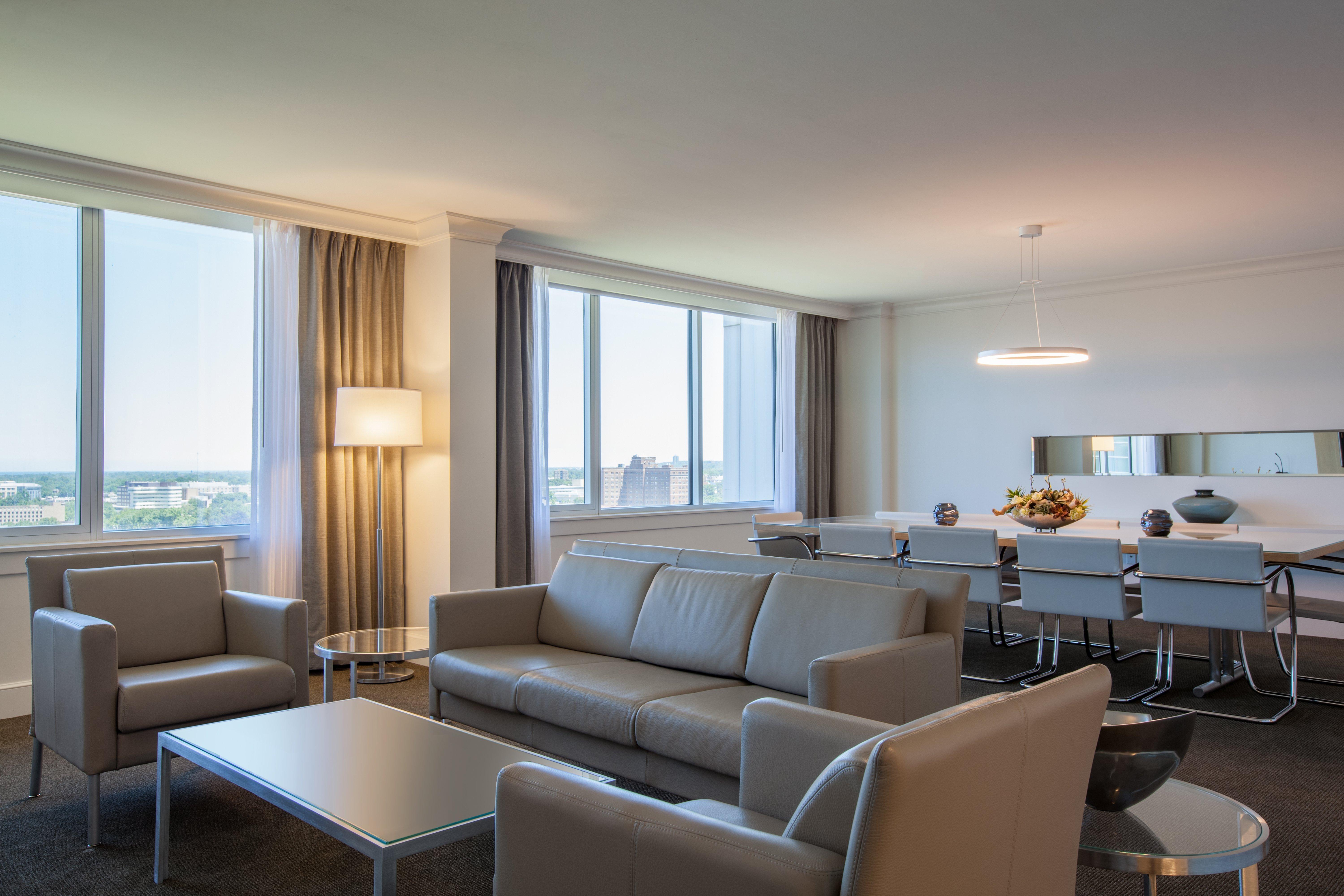 Intercontinental By Ihg Hotel