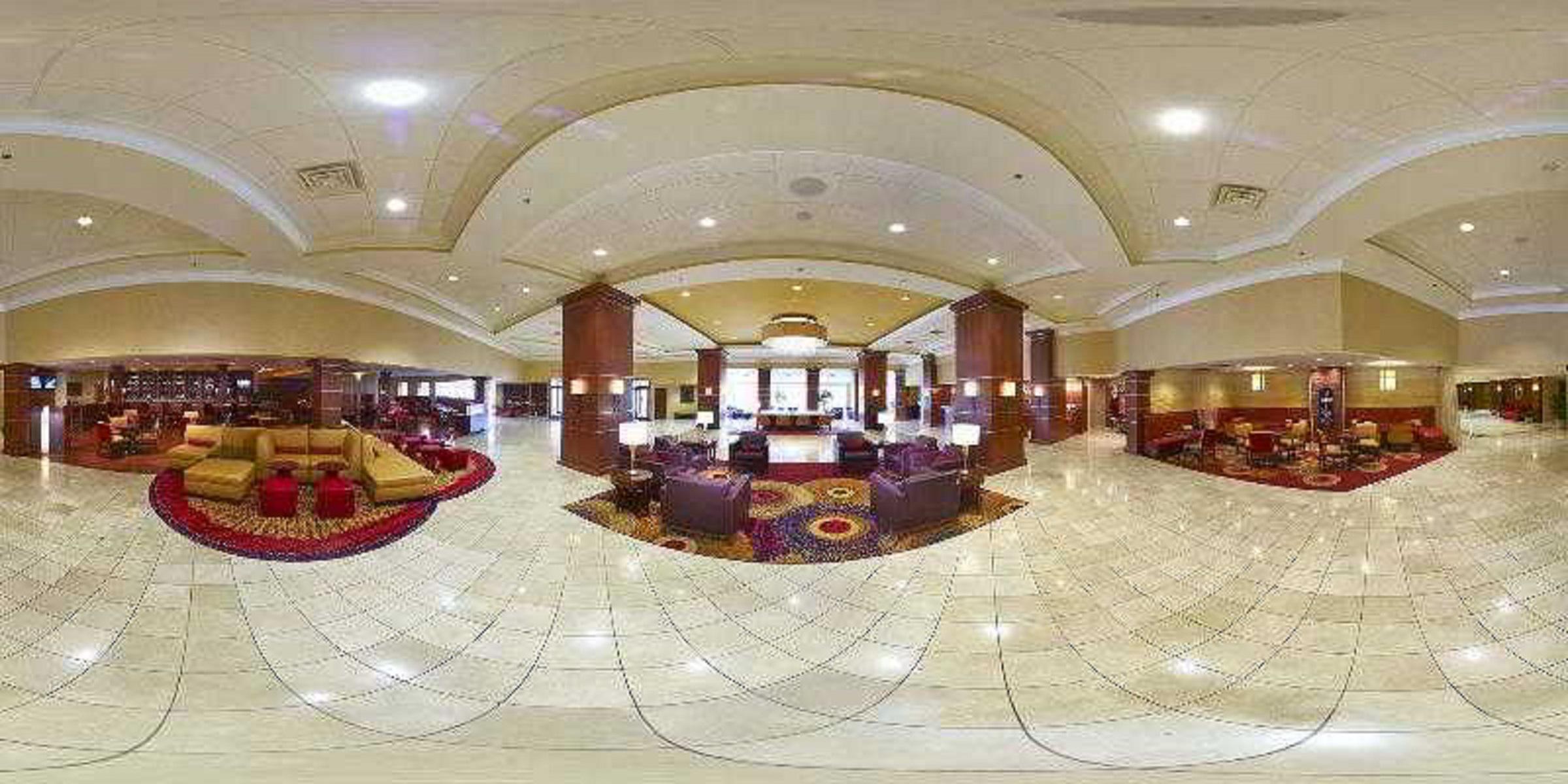 Wyndham Airport Hotel 3*