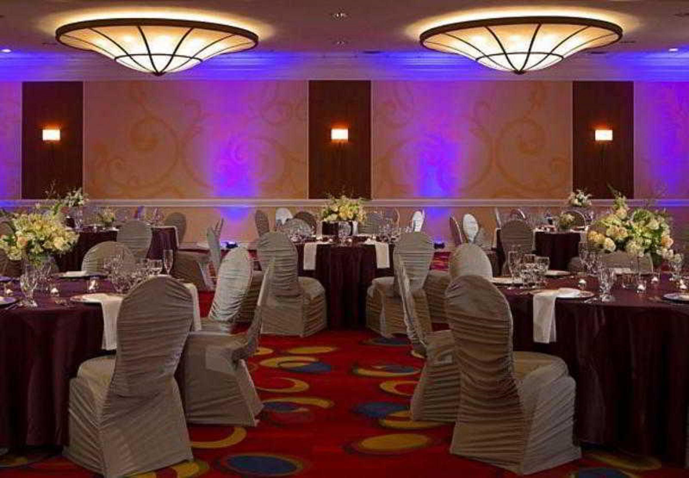 Wyndham Airport 3* Cleveland