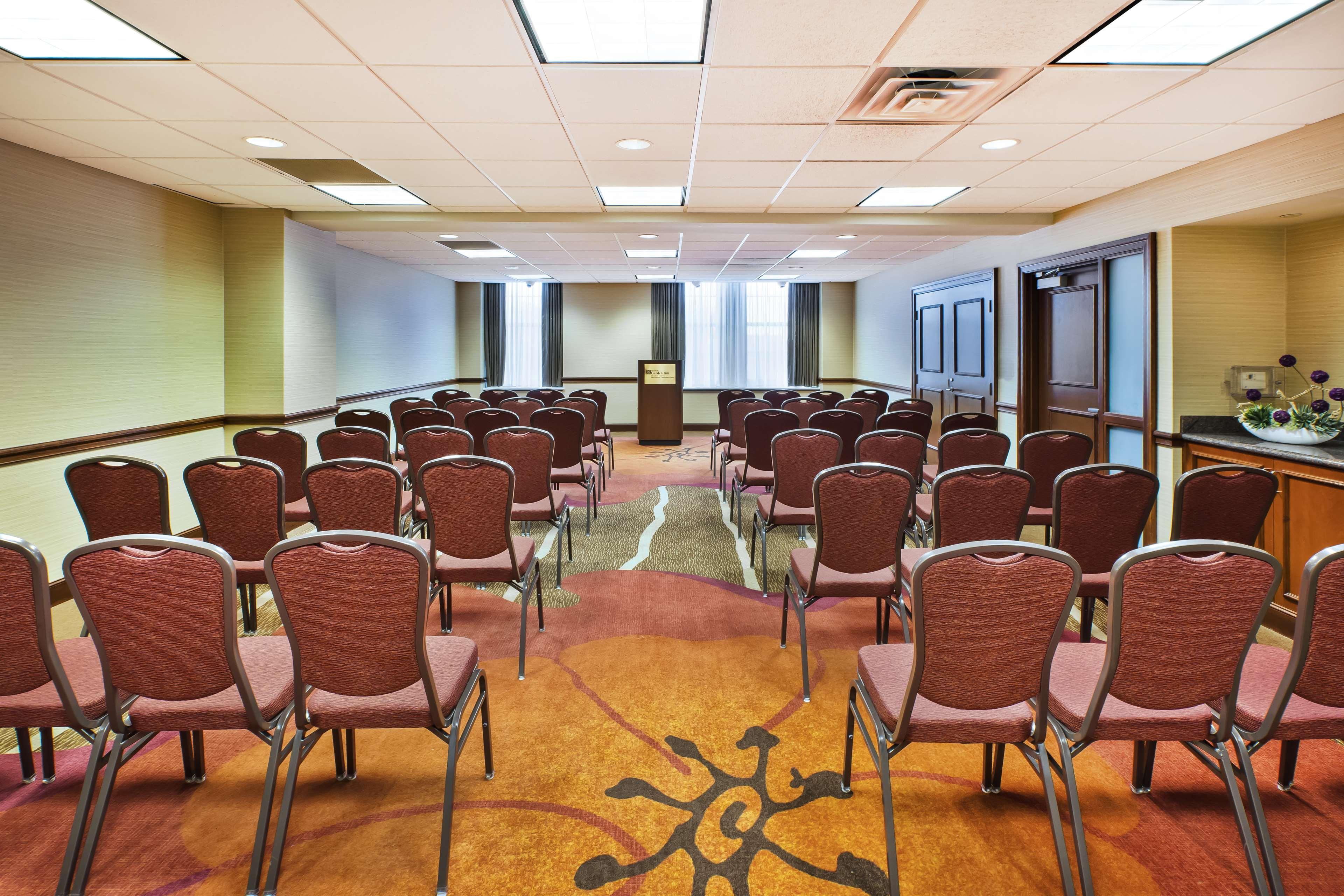 Hotel Hilton Garden Downtown 3*