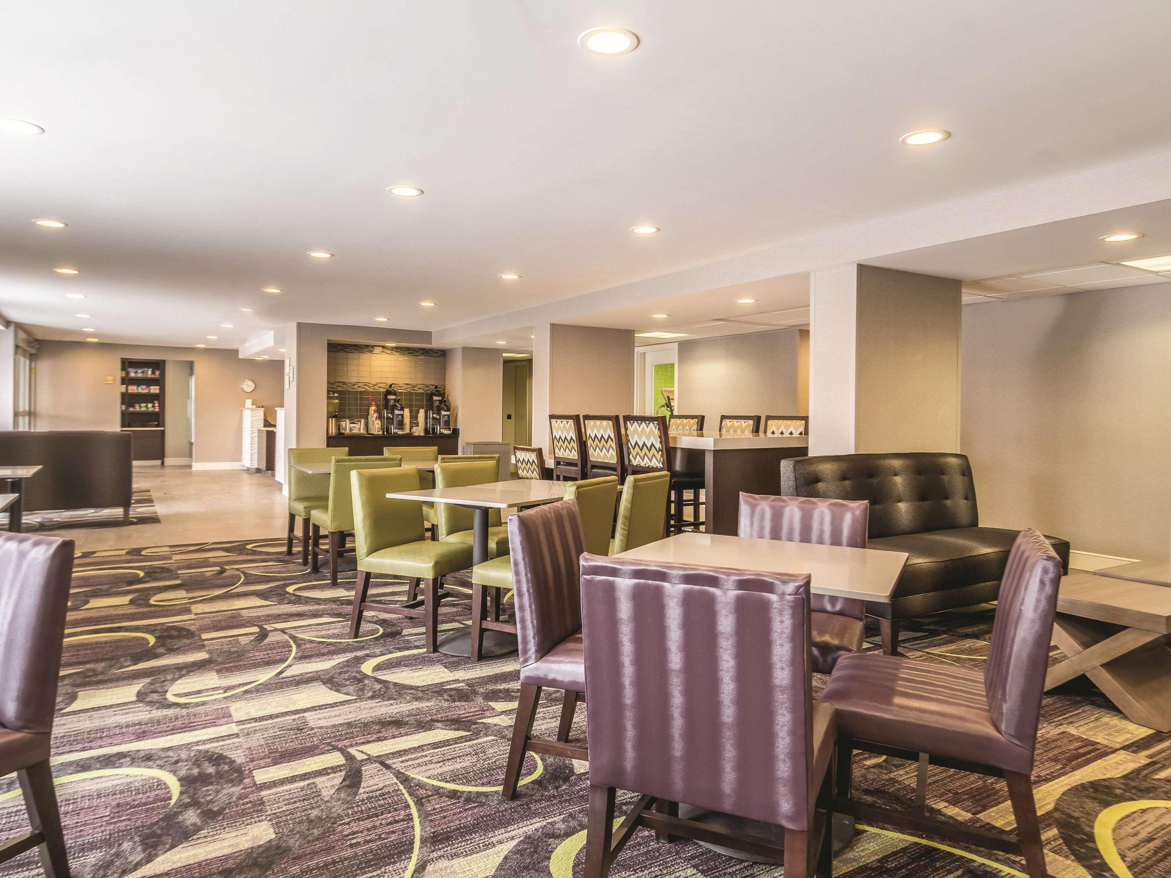 La Quinta By Wyndham - Airport North Cleveland
