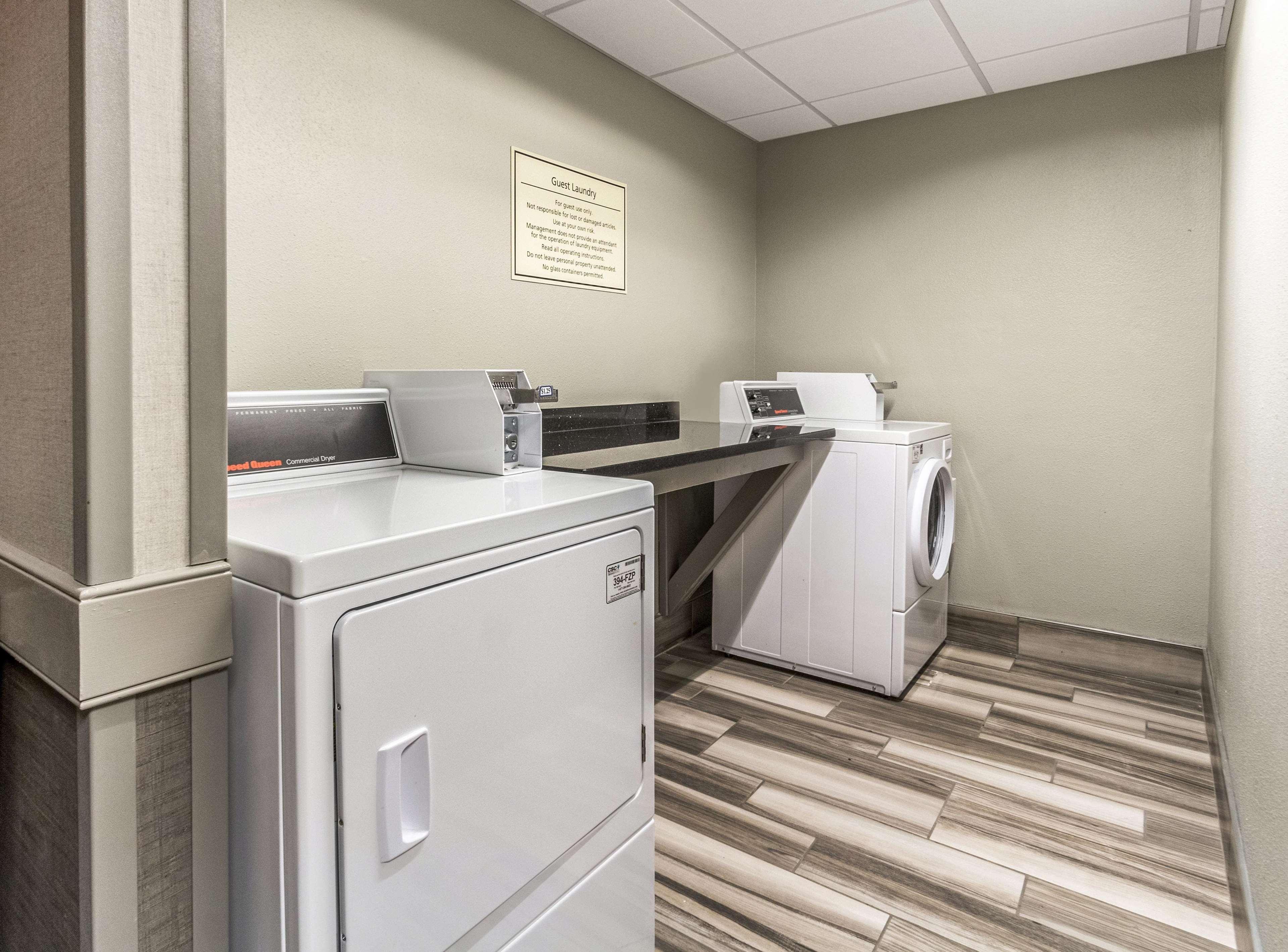 La Quinta By Wyndham - Airport North 3*