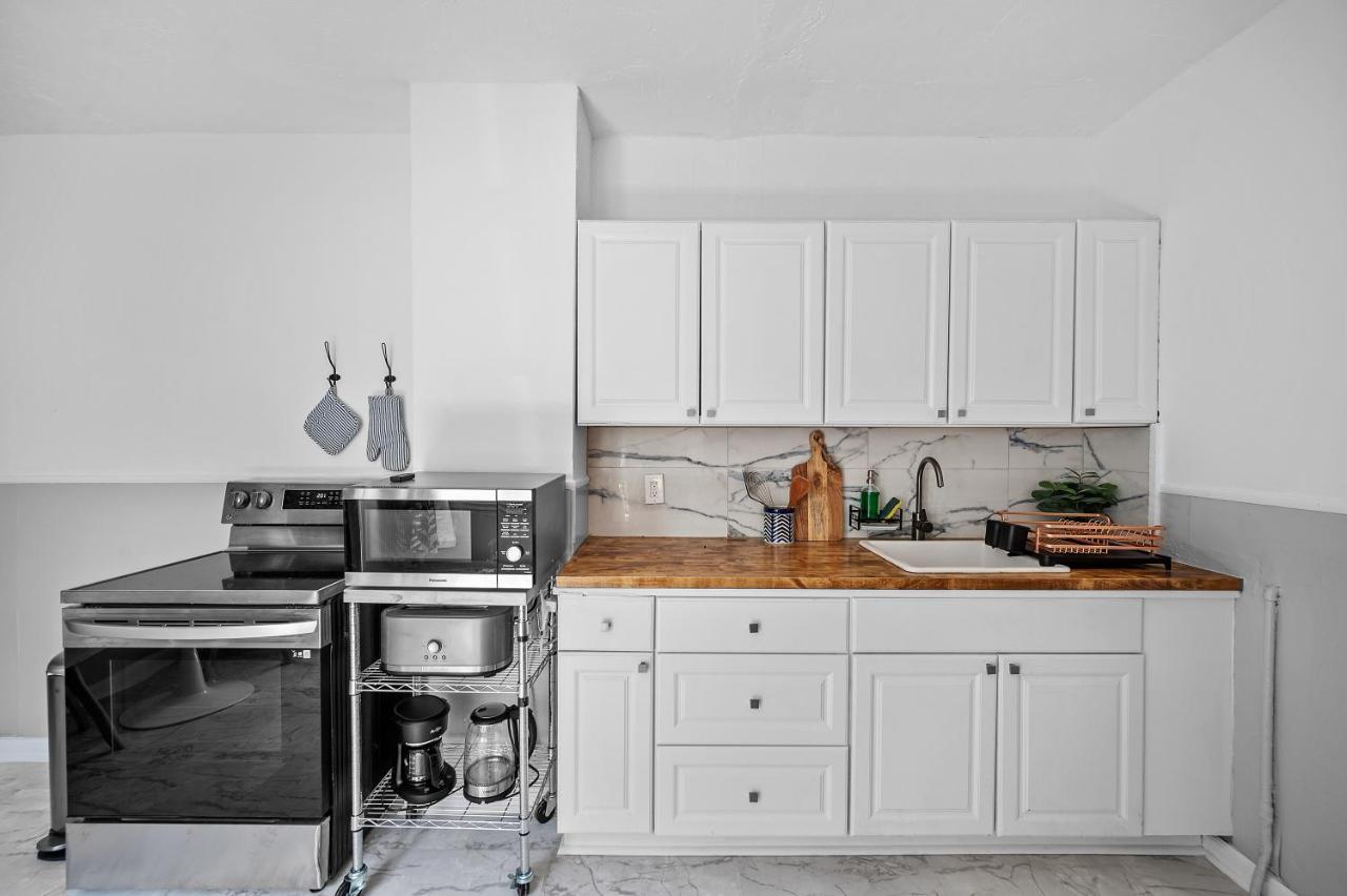 Center Of Little Italy #2 Apartment *