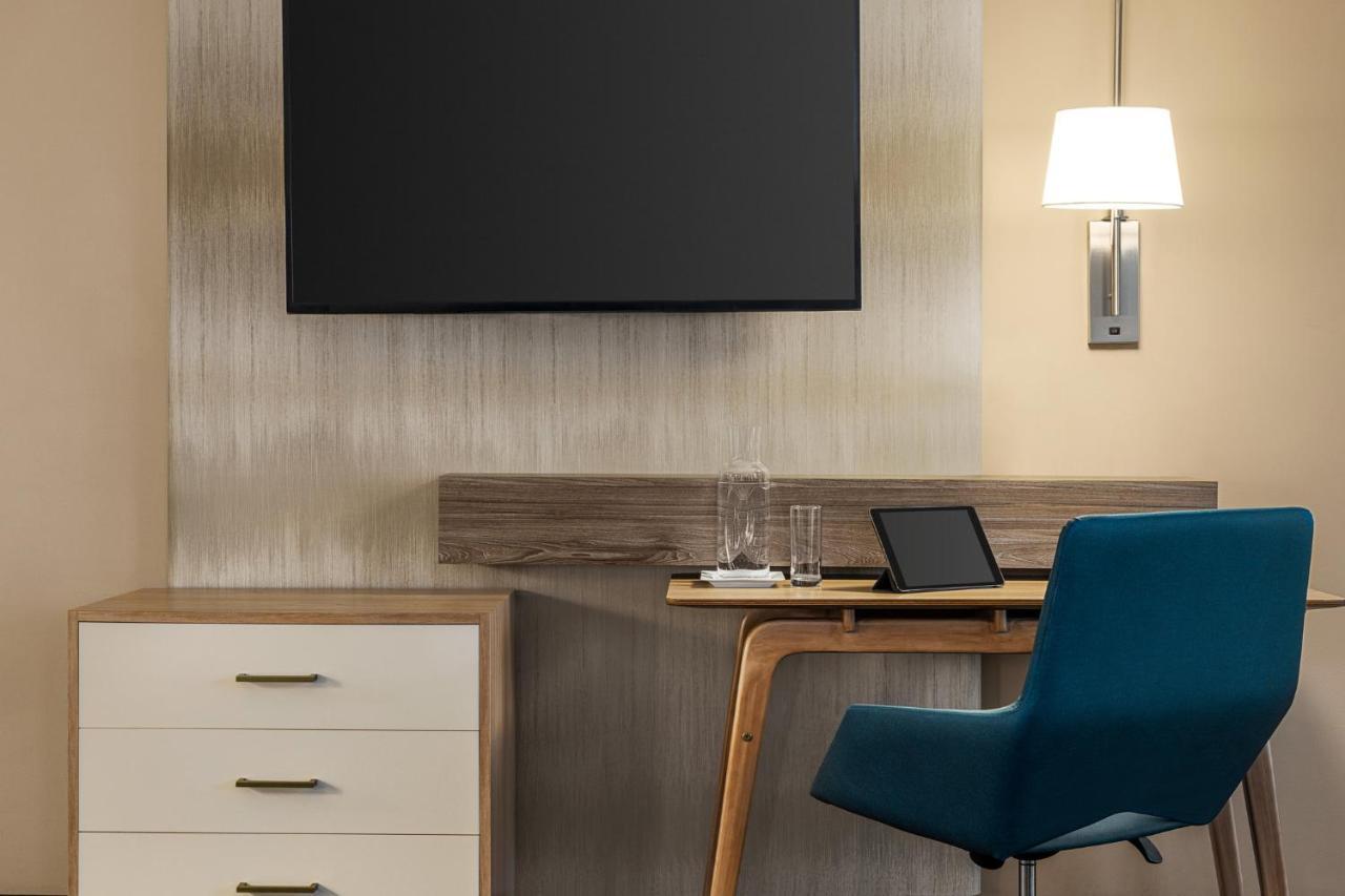 Crowne Plaza At Playhouse Square By Ihg 3*