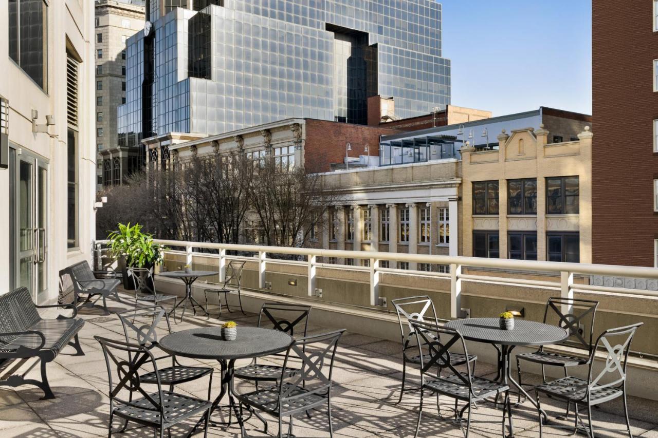 Hotel Crowne Plaza At Playhouse Square By Ihg