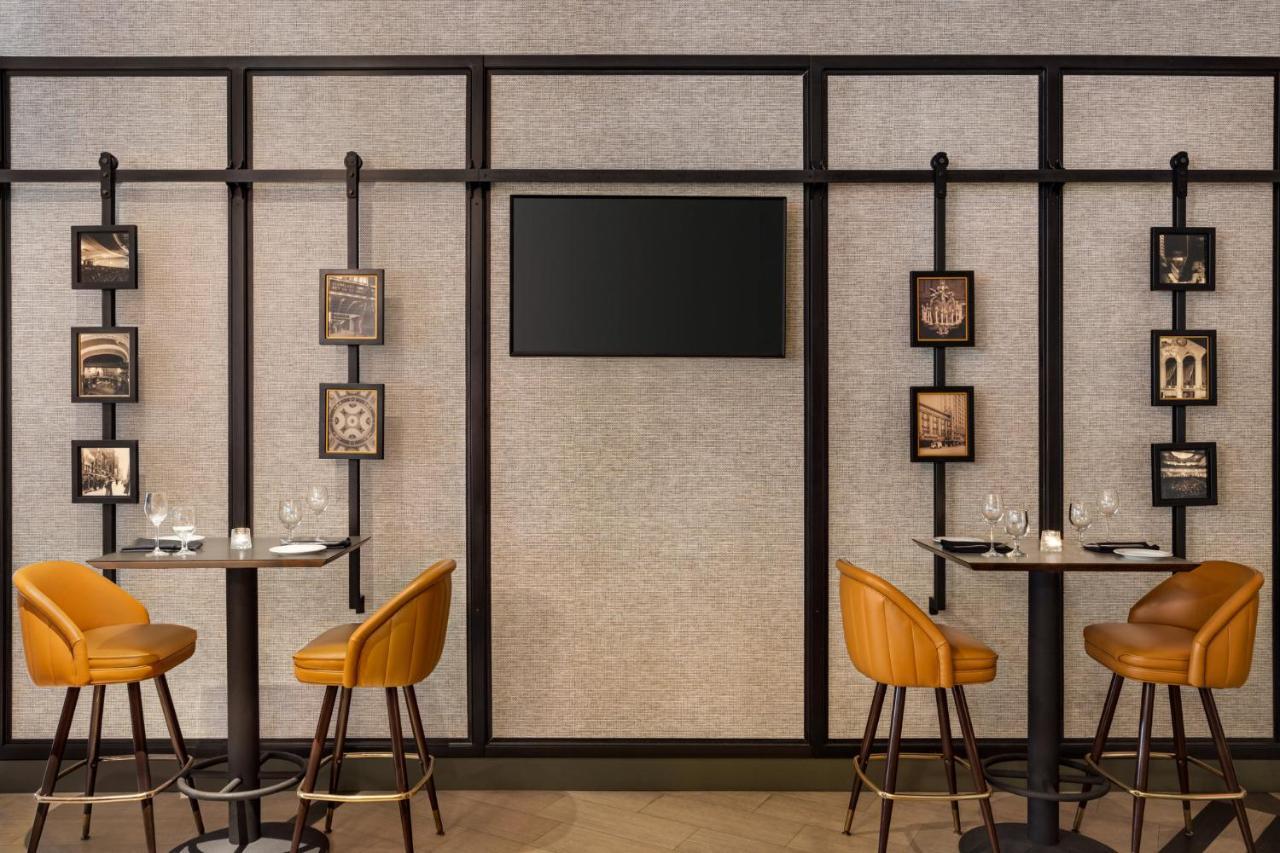 Crowne Plaza At Playhouse Square By Ihg Hotel 3*