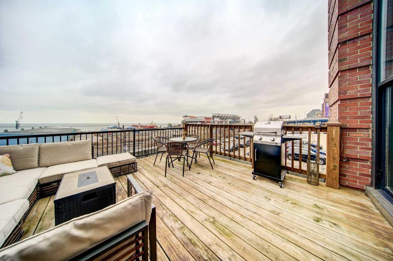 Waterfront About 1 Mi To Downtown Apartment *