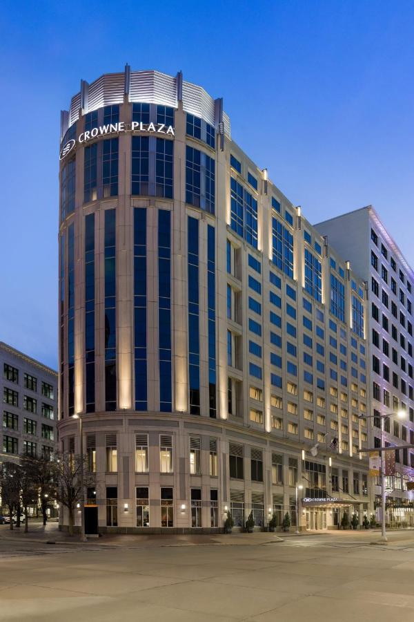 Hotel Crowne Plaza At Playhouse Square By Ihg 3*