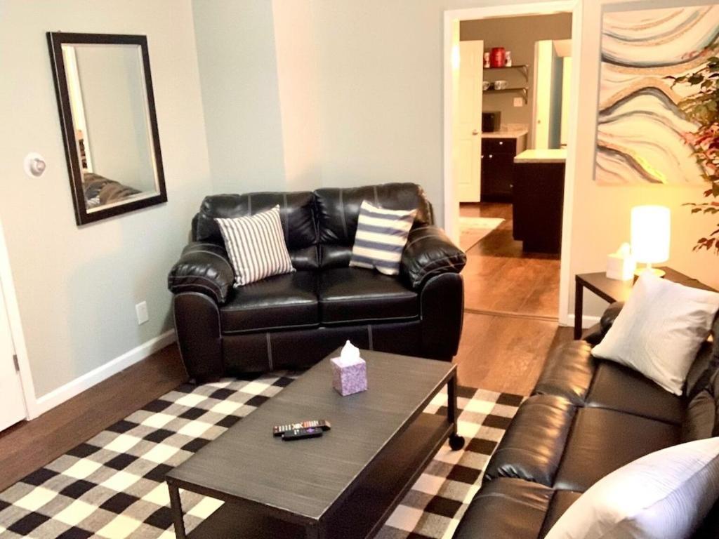 The House - Storer #2 - Comfortable 6 Beds!!! Whole House Apartment