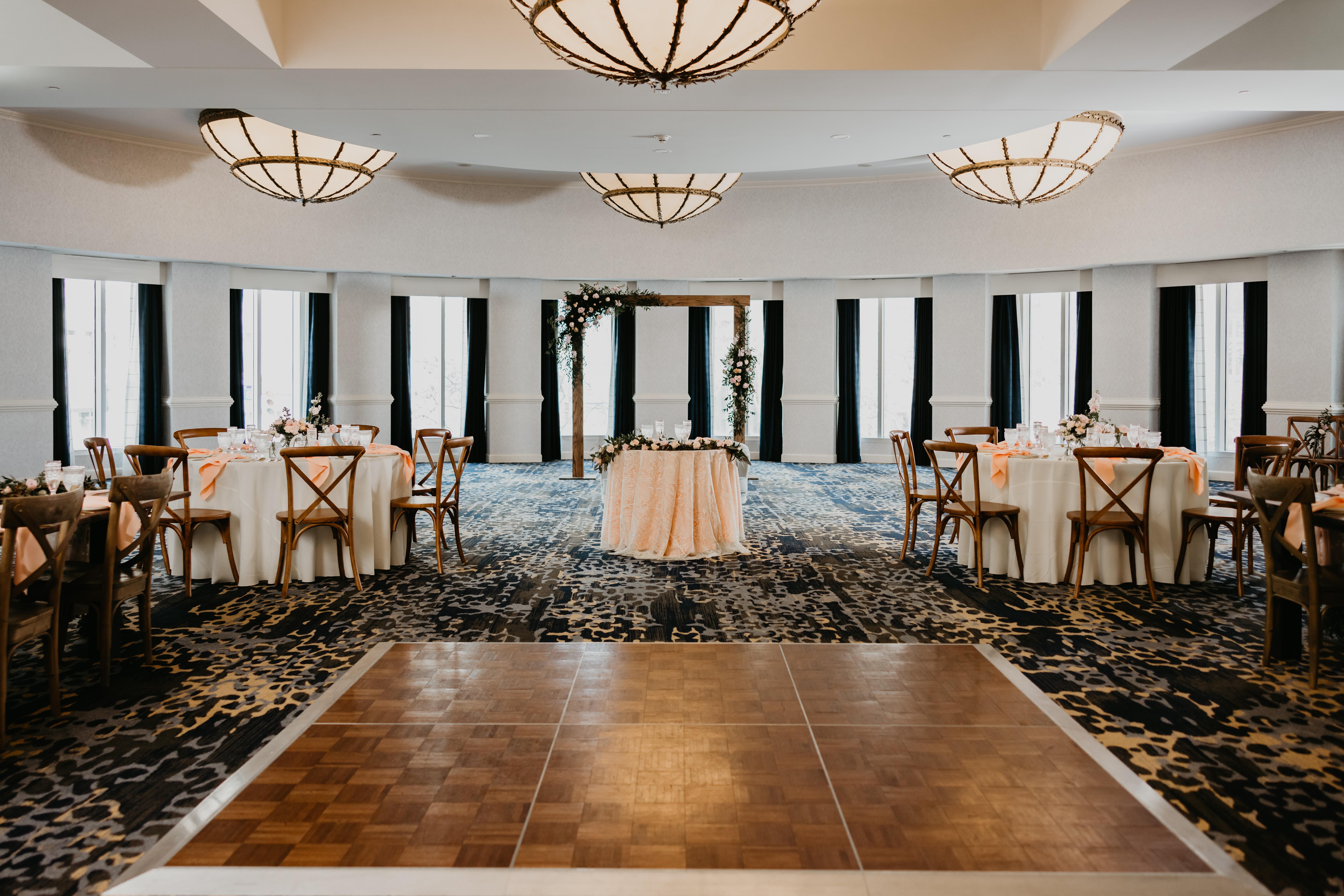 Crowne Plaza At Playhouse Square By Ihg