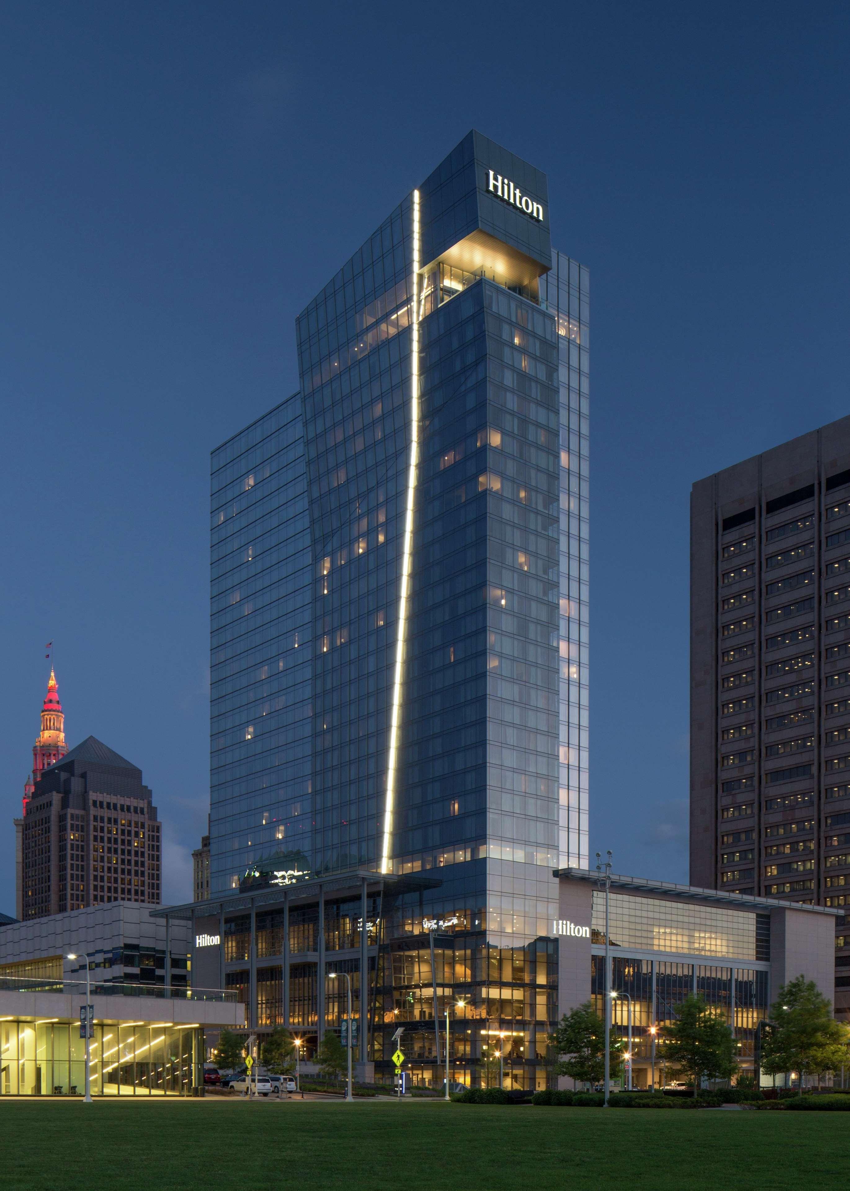 Hilton Downtown 4*