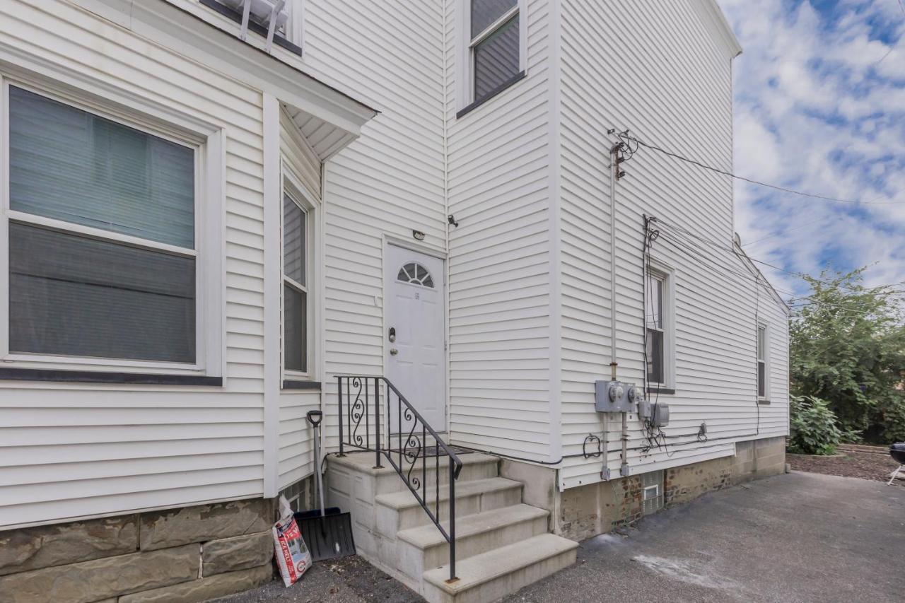 In The Heart Of Little Italy! Free Parking! Apartment *