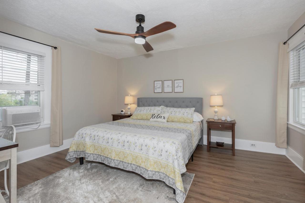 In The Heart Of Little Italy! Free Parking! Apartment Cleveland