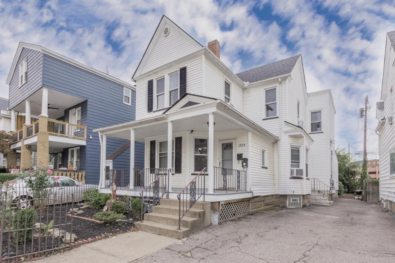 Apartment In The Heart Of Little Italy! Free Parking!