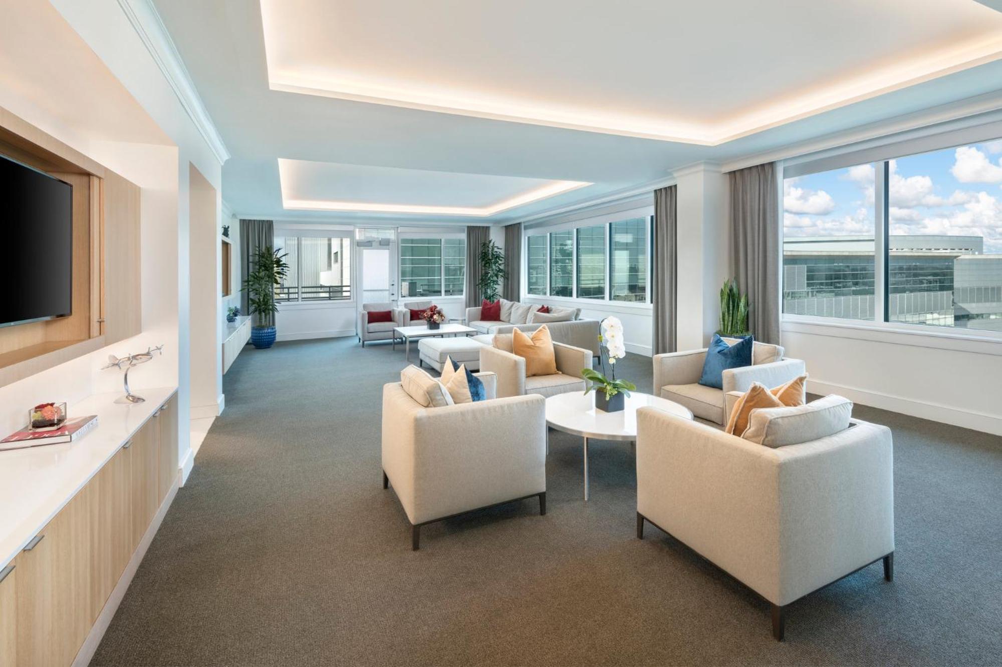 Intercontinental By Ihg Hotel Cleveland