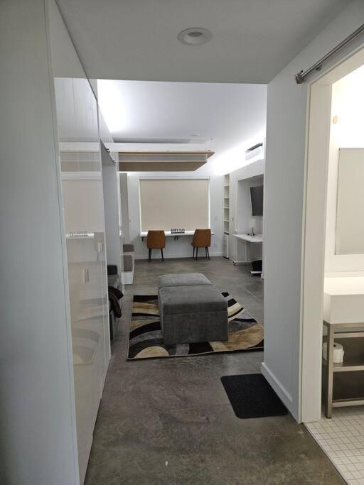 Tremont Smart 10 - A Kcm Apartment