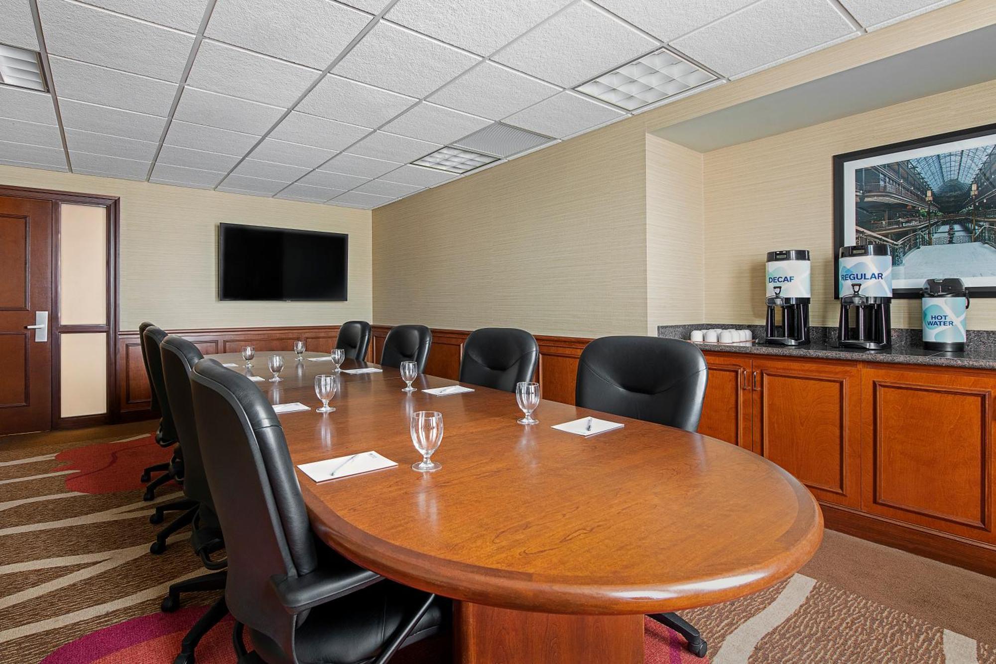 Hotel Hilton Garden Downtown 3*