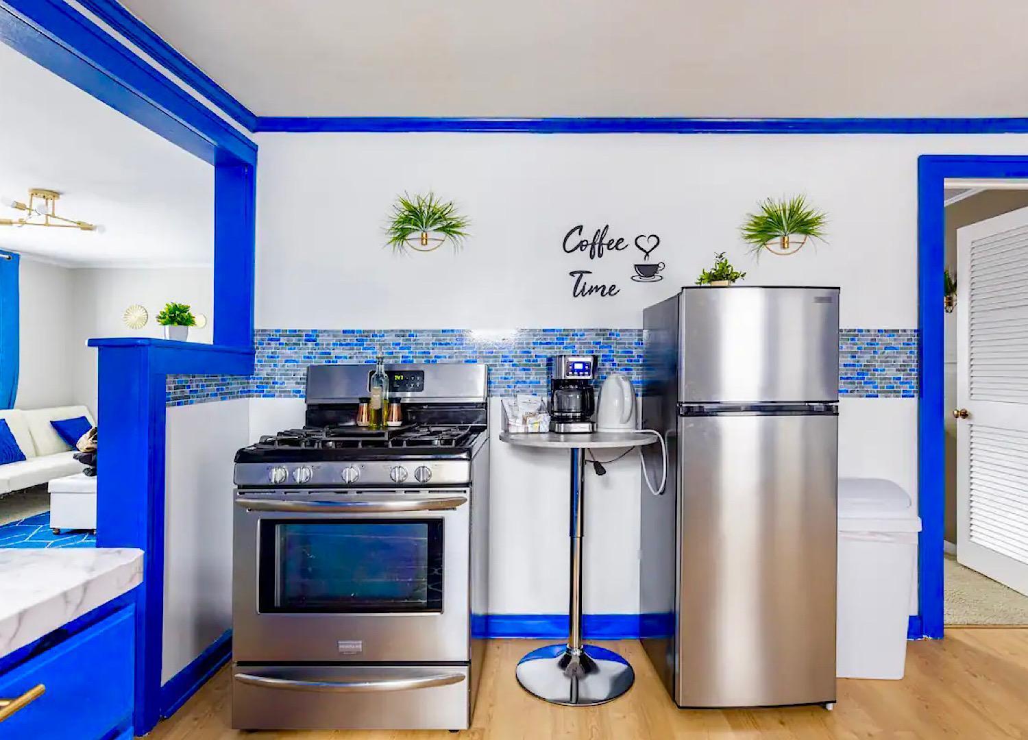 The Sapphire Haven - Your Old Brooklyn Oasis Awaits Families, Couples, Business Travelers Near Downtown With Parking, 300 Mb Wifi & Self Check-in Holiday home