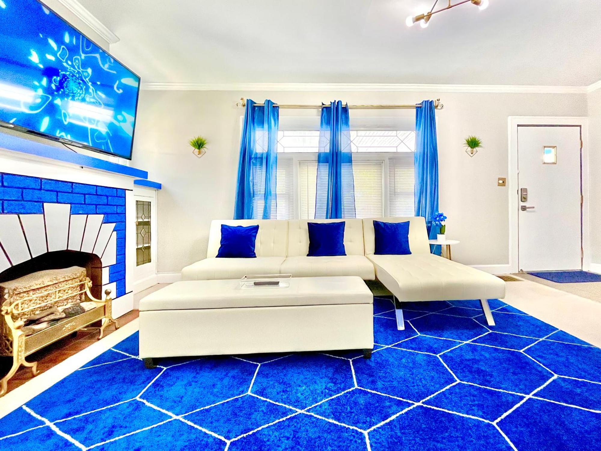The Sapphire Haven - Your Old Brooklyn Oasis Awaits Families, Couples, Business Travelers Near Downtown With Parking, 300 Mb Wifi & Self Check-in Holiday home Cleveland