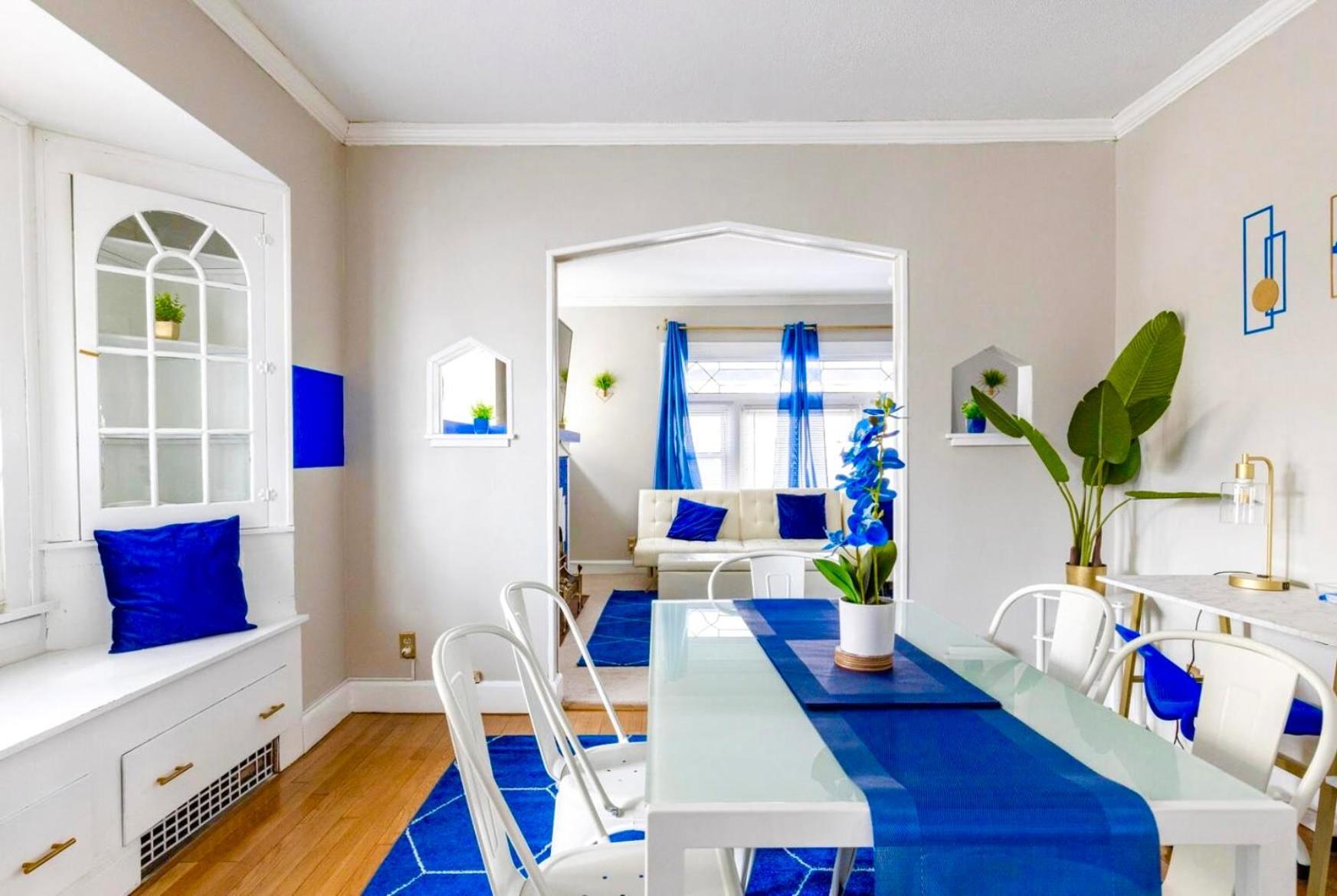 The Sapphire Haven - Your Old Brooklyn Oasis Awaits Families, Couples, Business Travelers Near Downtown With Parking, 300 Mb Wifi & Self Check-in Holiday home