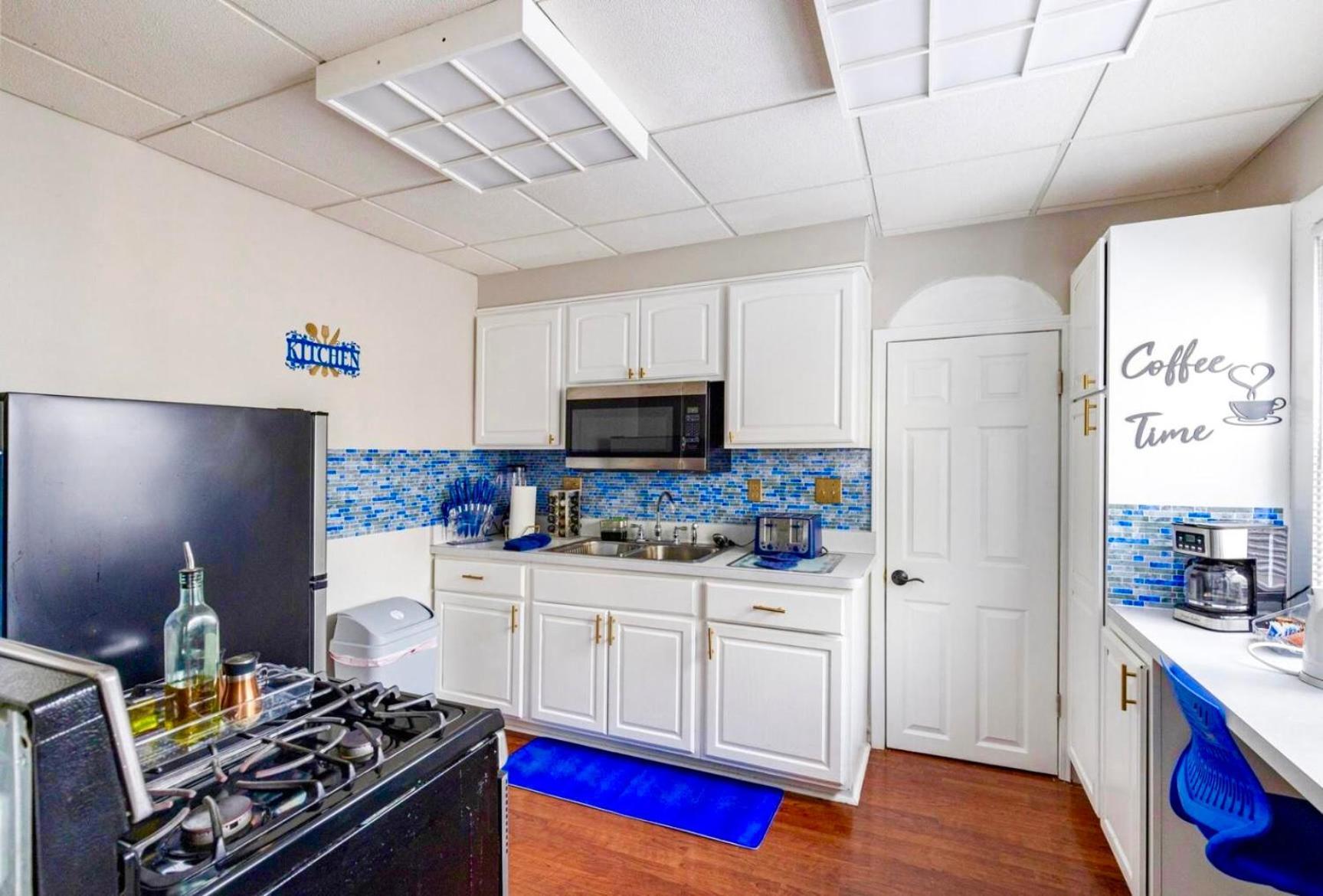 The Sapphire Haven - Your Old Brooklyn Oasis Awaits Families, Couples, Business Travelers Near Downtown With Parking, 300 Mb Wifi & Self Check-in Holiday home Cleveland