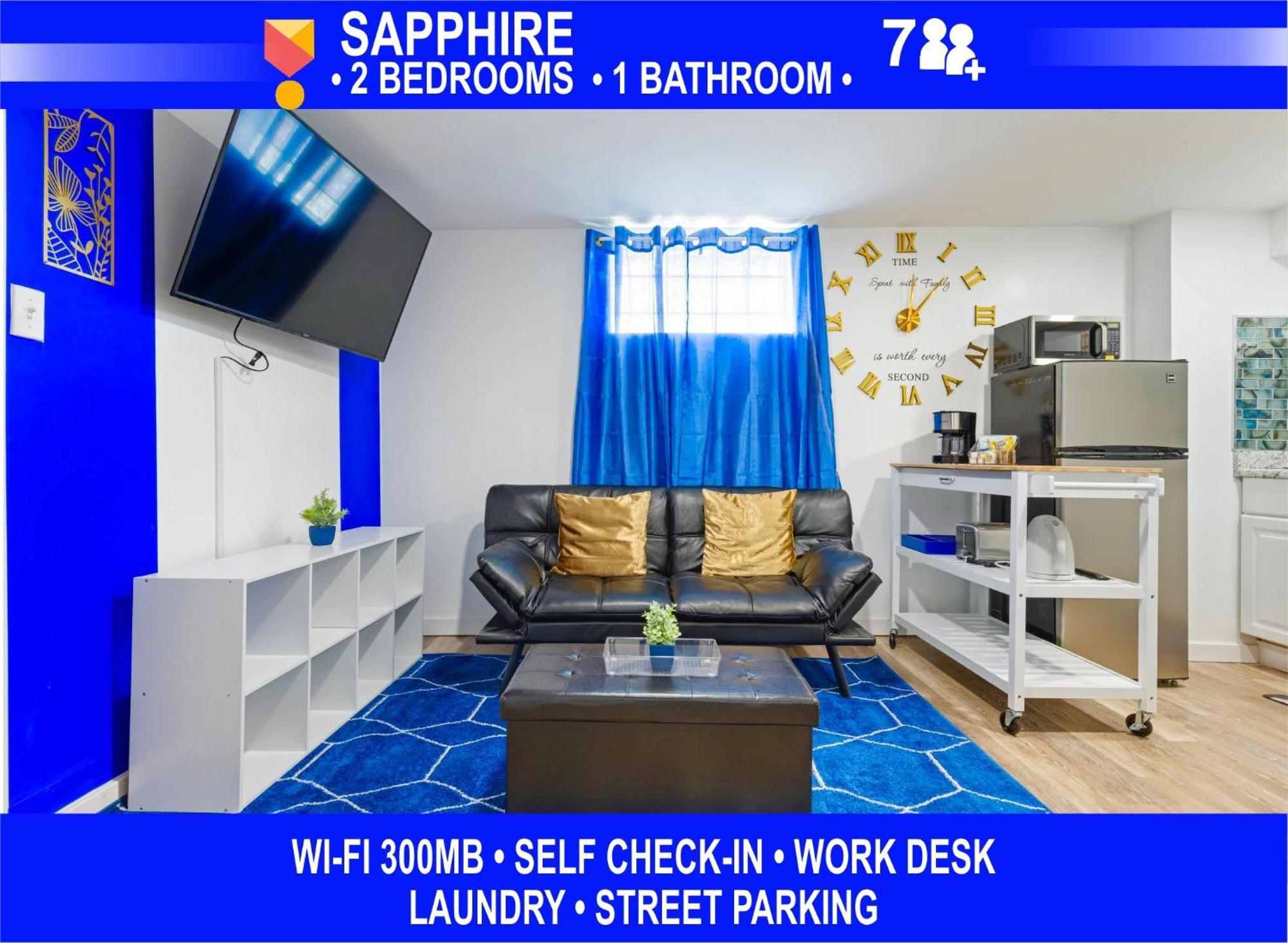 The Sapphire Haven - Your Old Brooklyn Oasis Awaits Families, Couples, Business Travelers Near Downtown With Parking, 300 Mb Wifi & Self Check-in