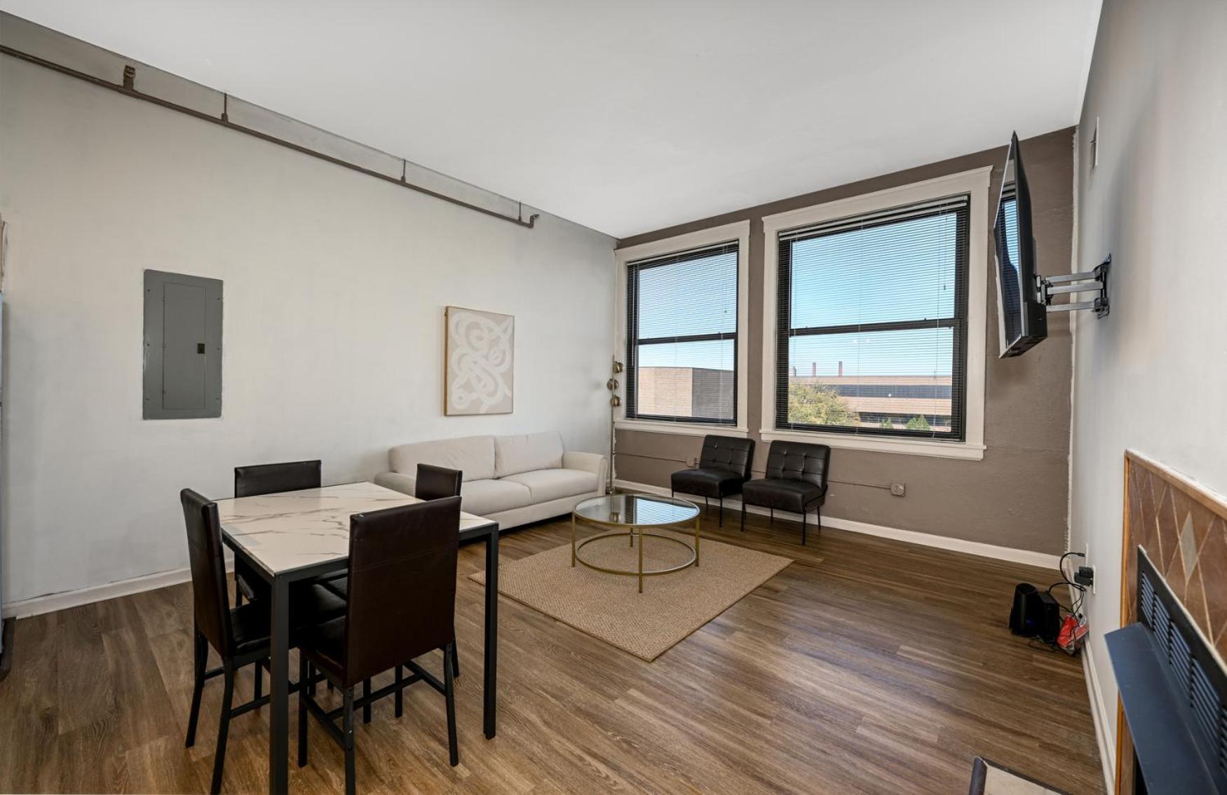 Prkg+gym+sauna Rocket Mortgage Fieldhouse+30 Day Apartment