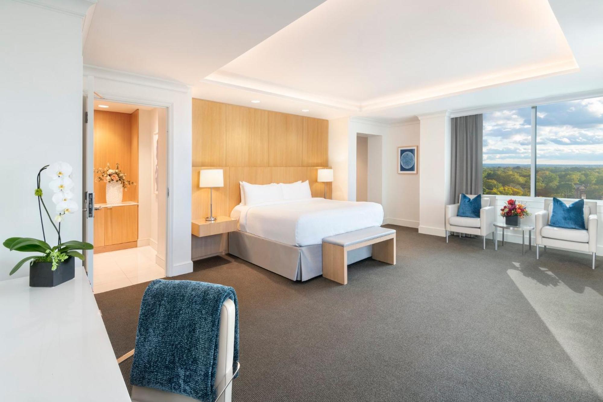 Intercontinental By Ihg 5*