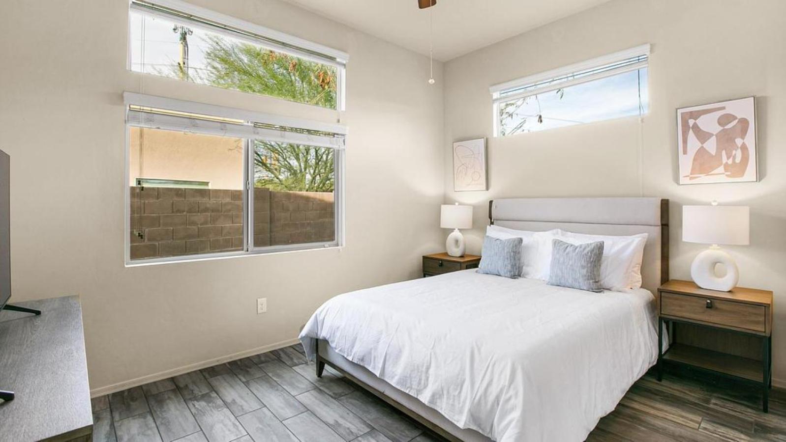 Apartment Landing At La Collina - 2 Bedrooms In Circle Cleveland