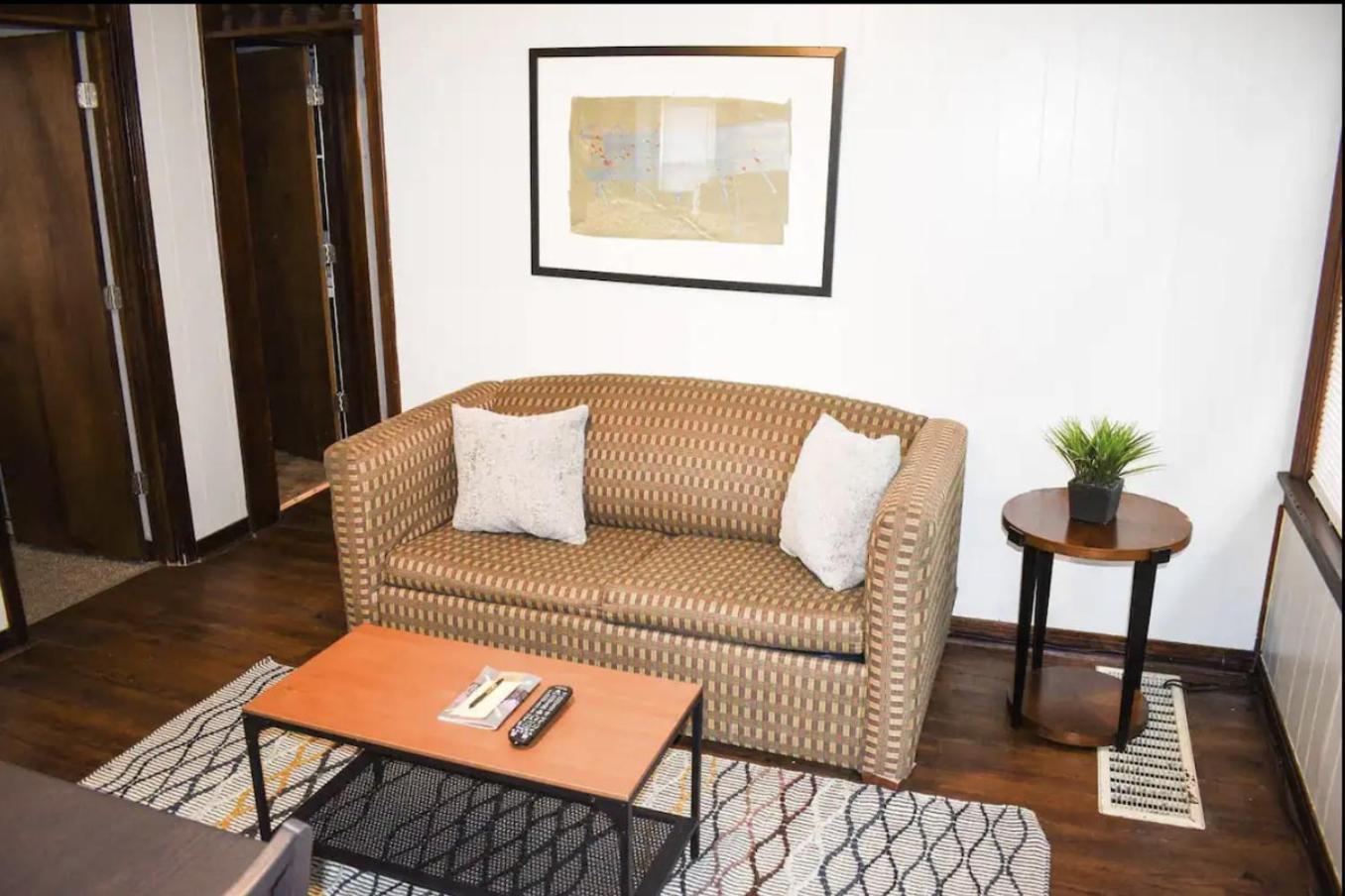 Expansive Charm In Every Corner 7 Bedroom *
