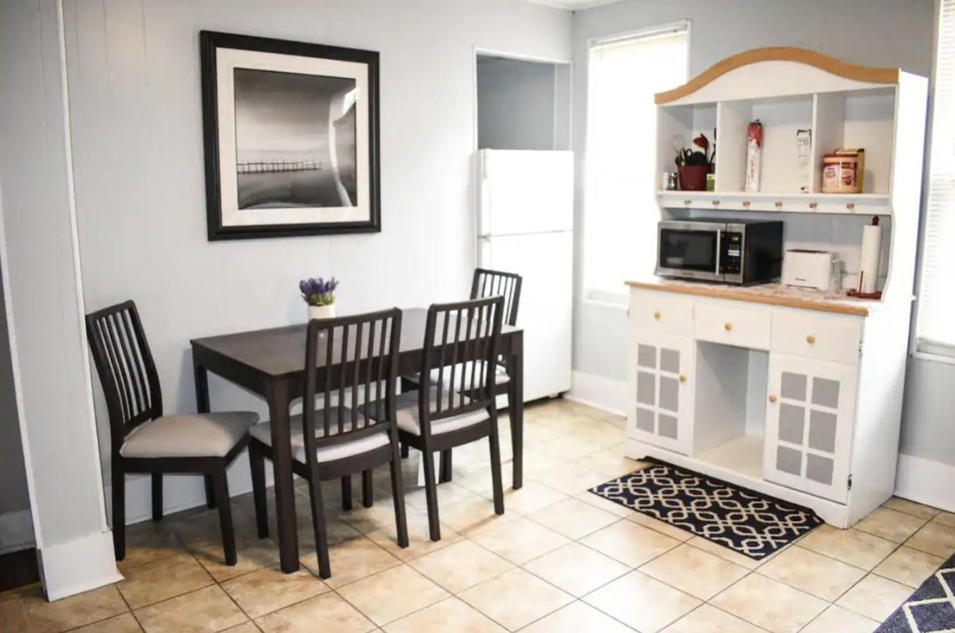 Expansive Charm In Every Corner 7 Bedroom Cleveland