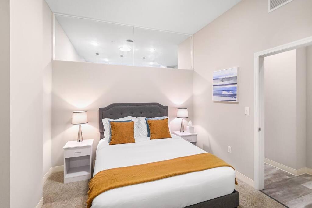 Apartment Heart Of Dt - Pool & Steam At Playhouse Square 315 *