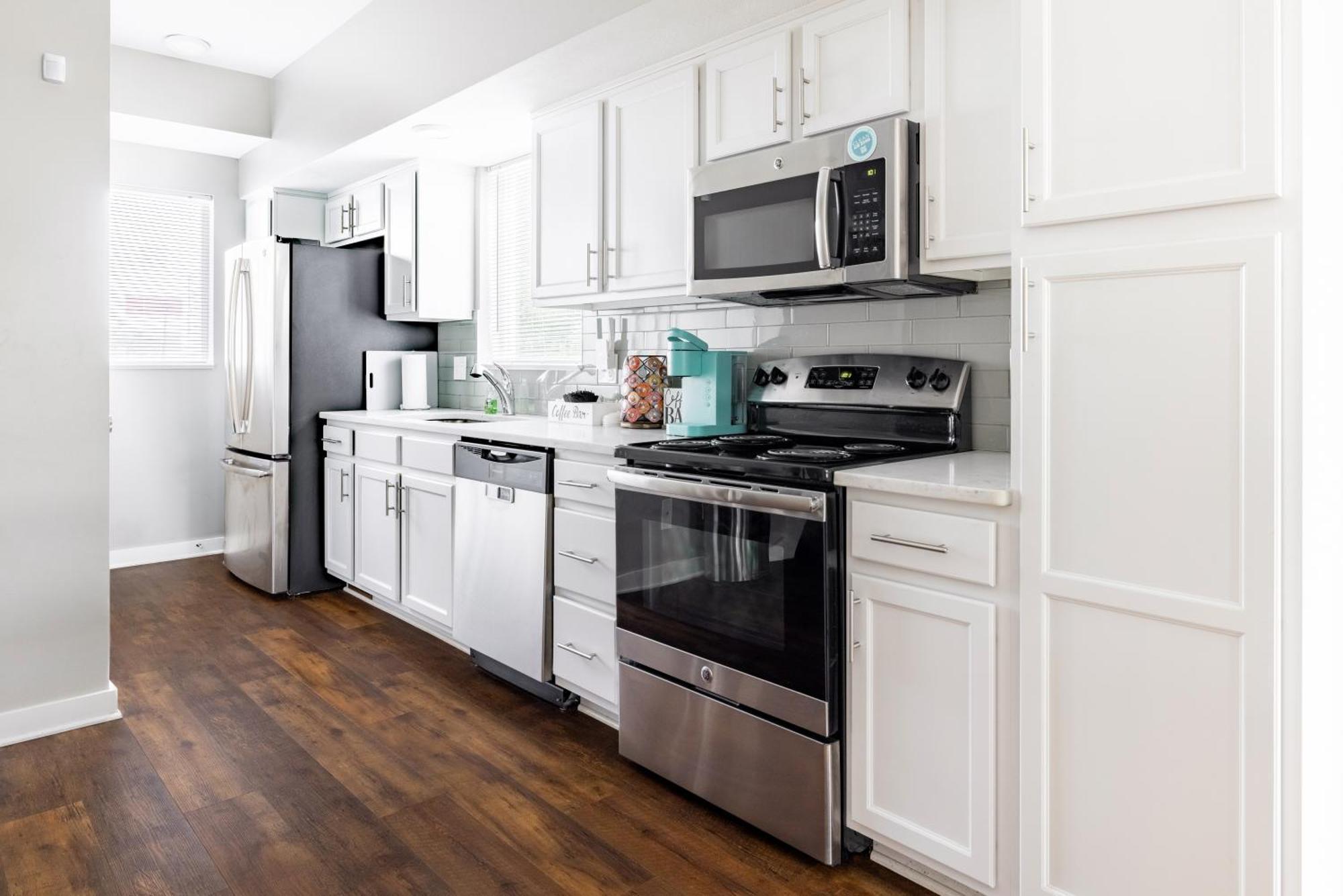 Villa Luxury Downtown Townhome Unit 14 Cleveland