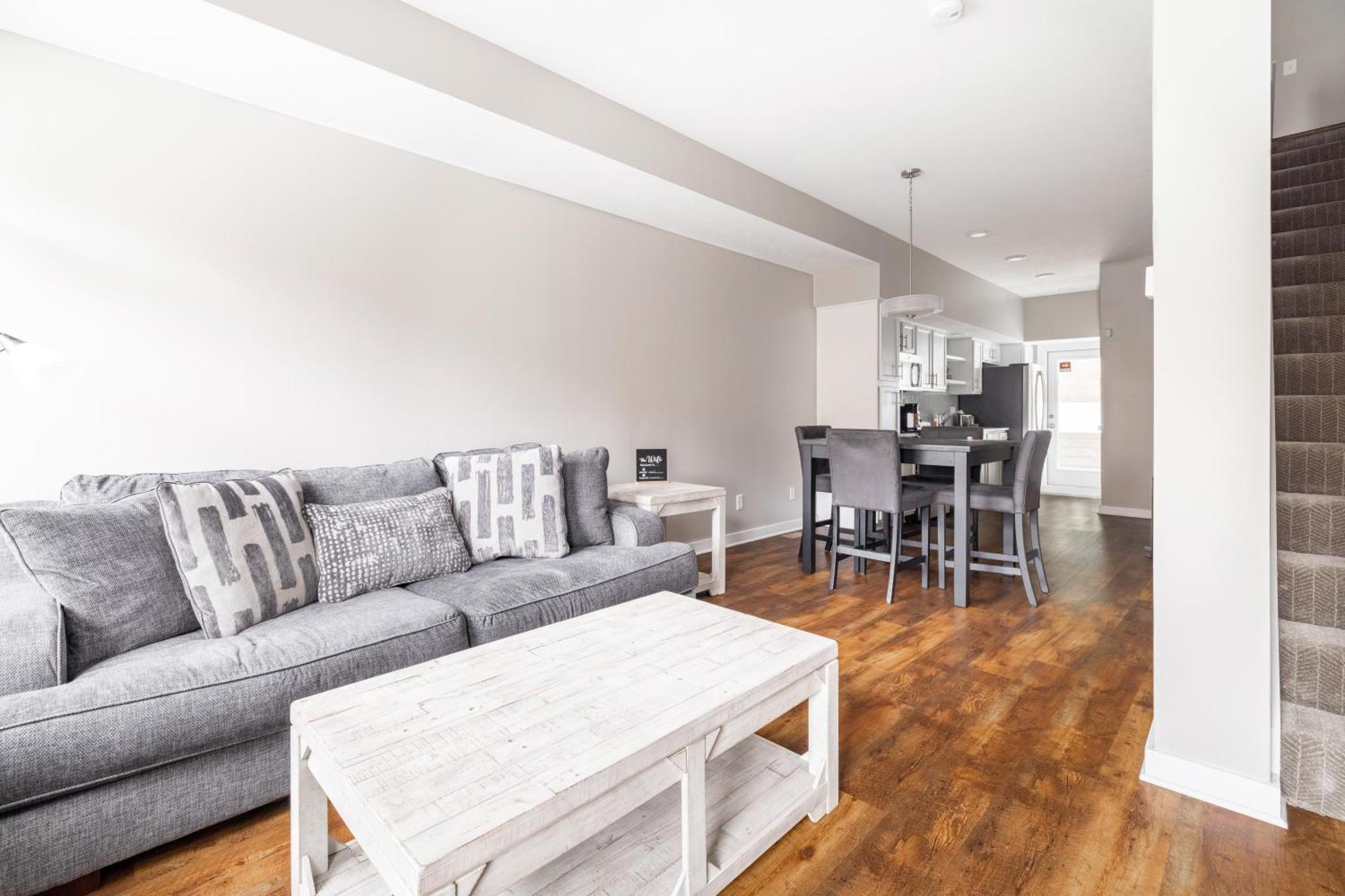 Luxury Downtown Townhome Unit 5 Cleveland
