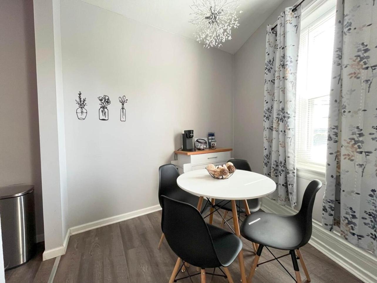 Conteporary Upgraded Dt Cle 2br Apt - Sleeps 6-7 Cleveland