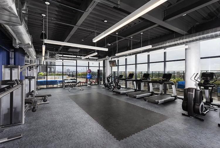 2 W Prime Location * Cleveland