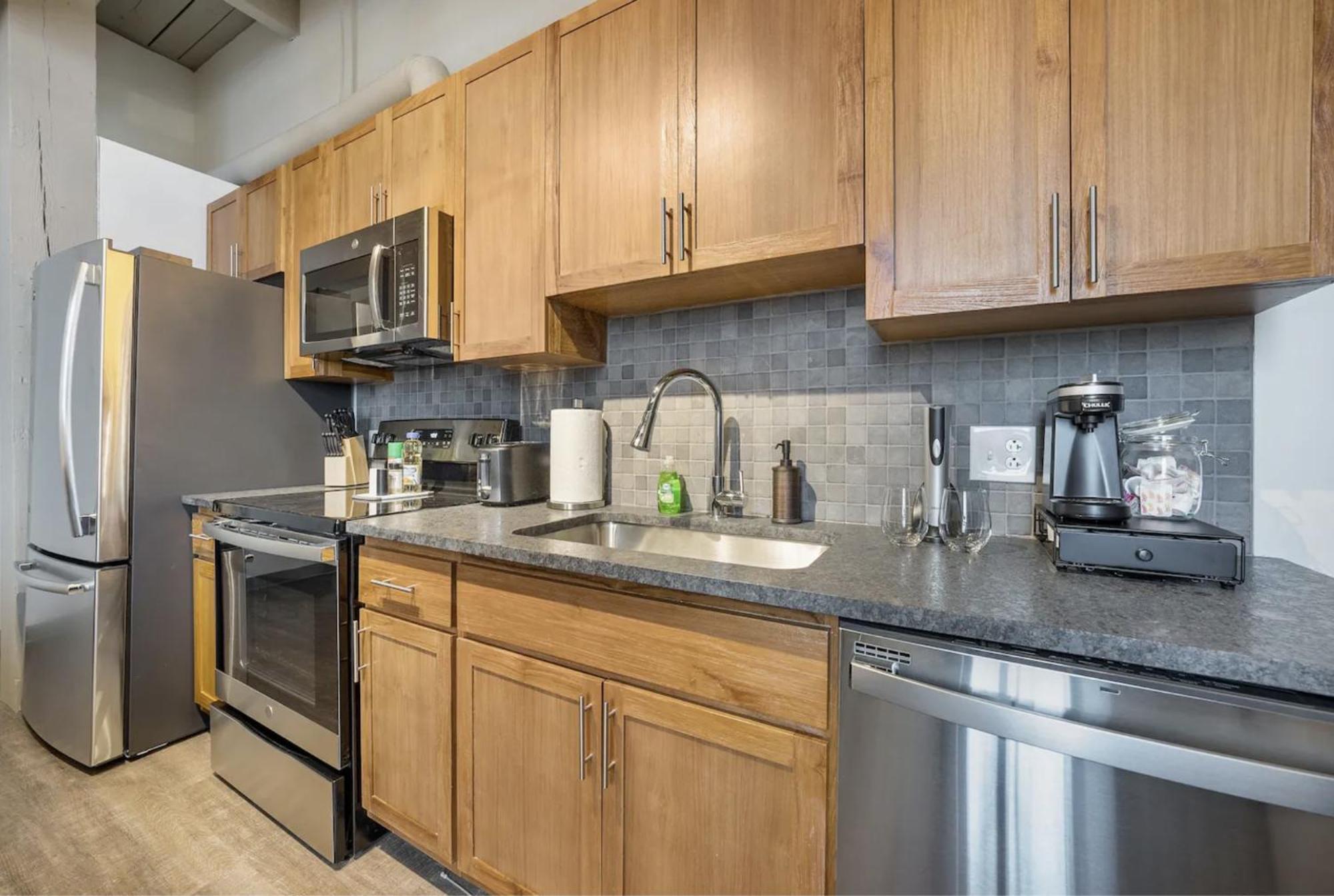 2125 Superior Living * Cleveland