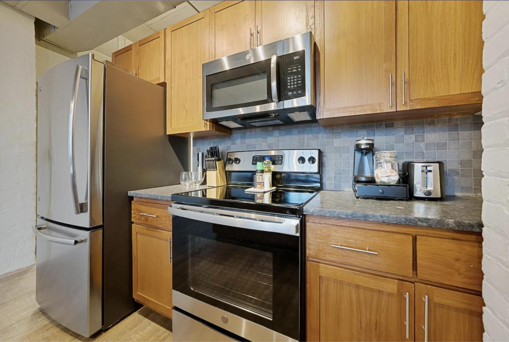 Apartment 2125 Superior Living