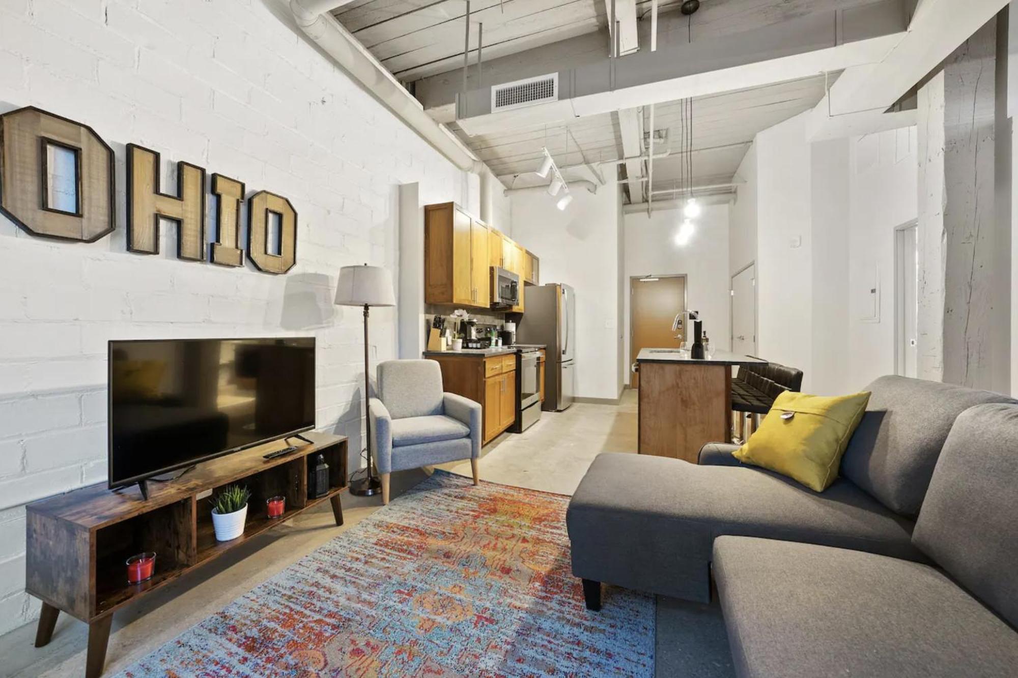 2125 Superior Living Apartment Cleveland