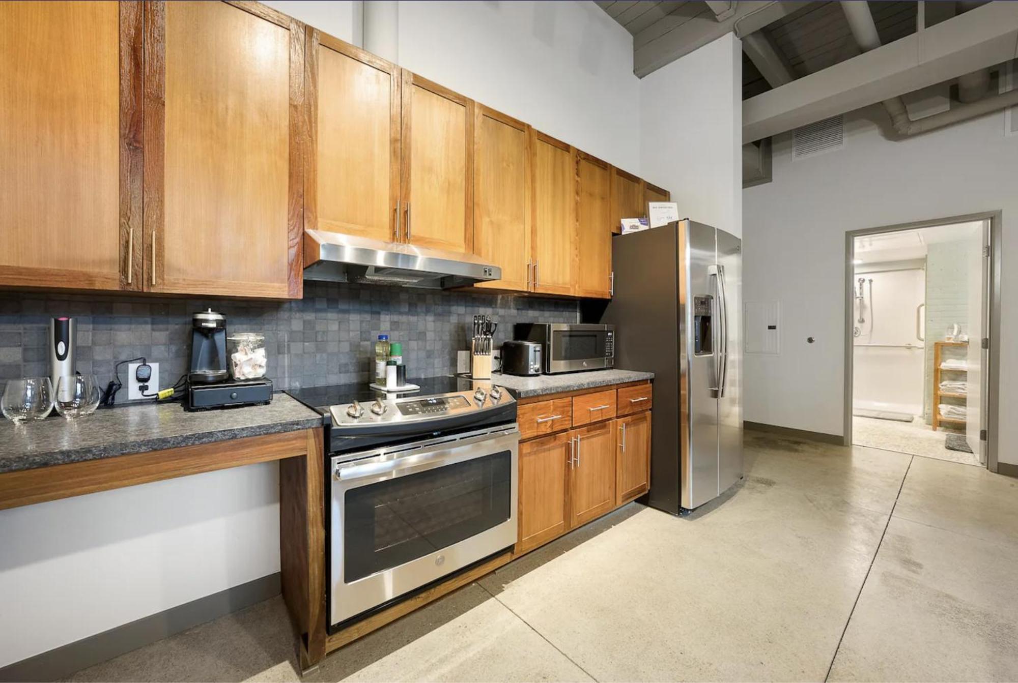 2125 Superior Living * Cleveland