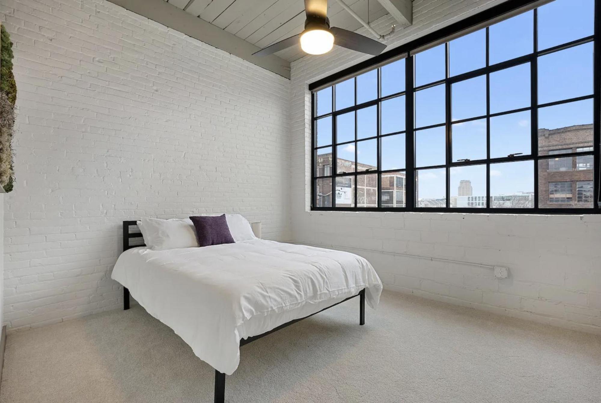 2125 Superior Living Apartment Cleveland